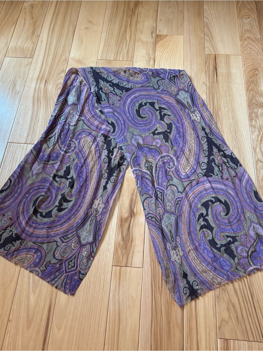 Lauren Ralph Lauren Silk Purple Multicolor Paisley Patterned Scarf